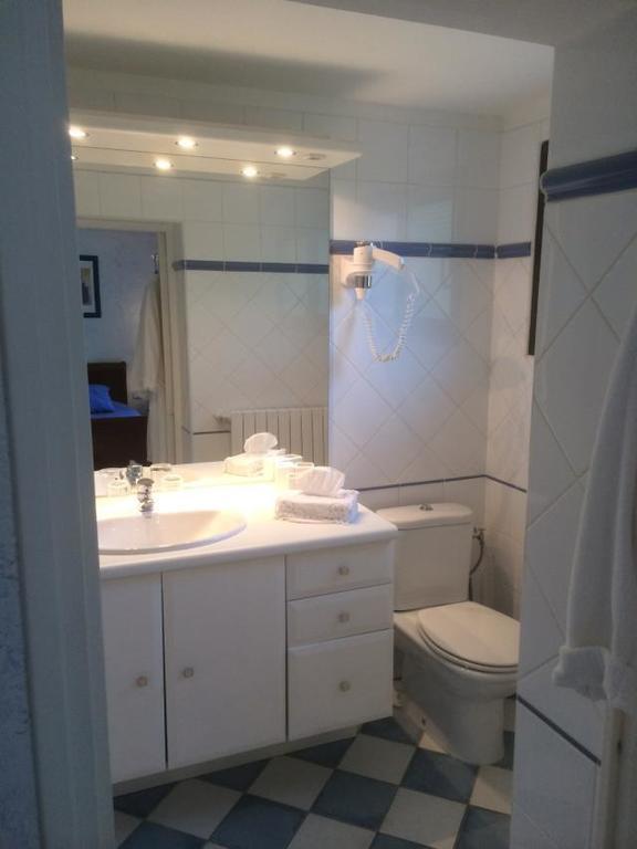 Maison D'Hotes Escale D'Azur Gattieres Room photo